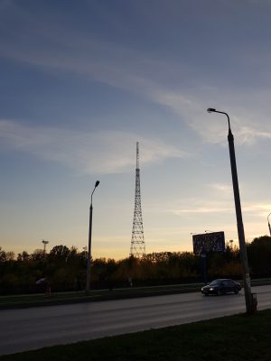 Новая телебашня в Перми. А по ночам светится красиво 